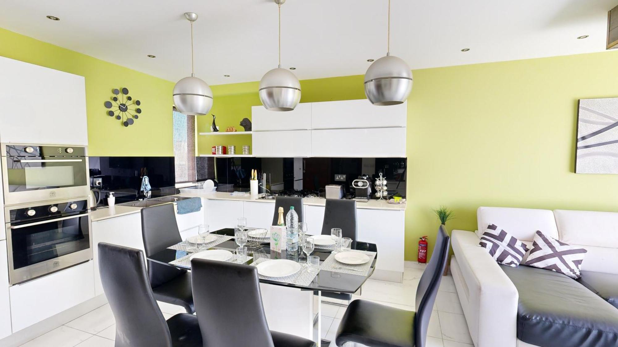 Amazing Spacious Apartment With Bbq & Jacuzzi Saint Julian's Екстер'єр фото